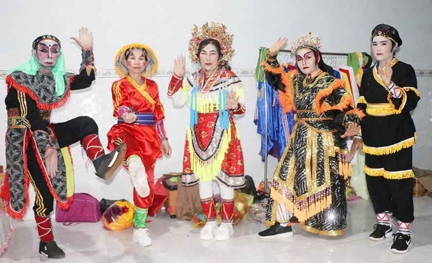 Những nghệ nhân "chân đất" ở Tú Thủy gìn giữ nghệ thuật hát tuồng ảnh 2