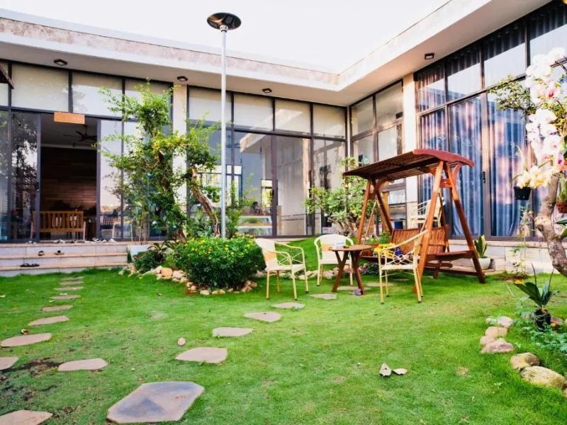 The Stay Pleiku Homestay Gia Lai giá rẻ với không gian rộng rãi gần hồ.