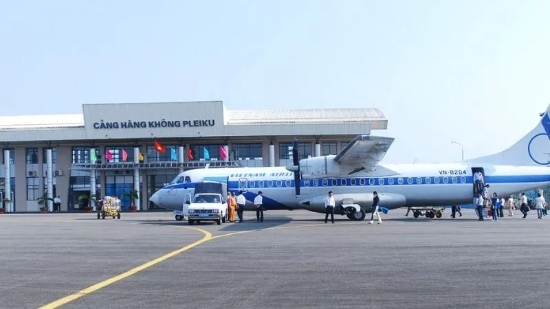 Khu vực sân đỗ máy bay tại Cảng hàng không Pleiku, Gia Lai